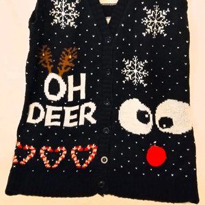 No Boundaries Oh Deer! Women's Medium V Neck Christmas Sweater Vest